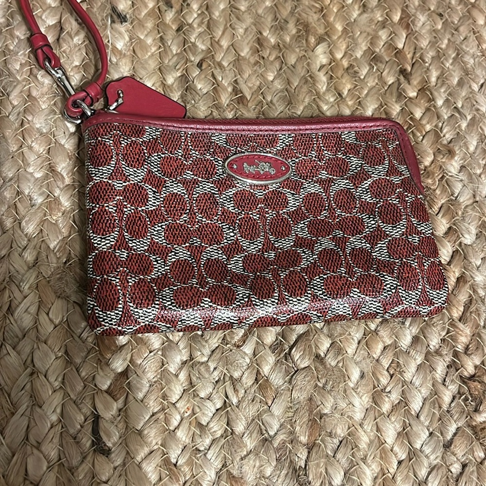 Coach wristlet wallet